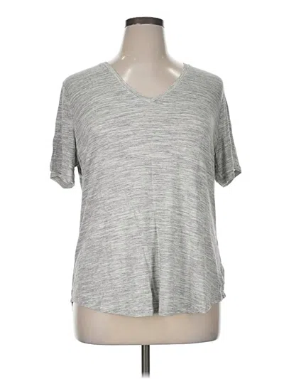 Pre-owned Old Navy Short Sleeve T-shirt In Gray
