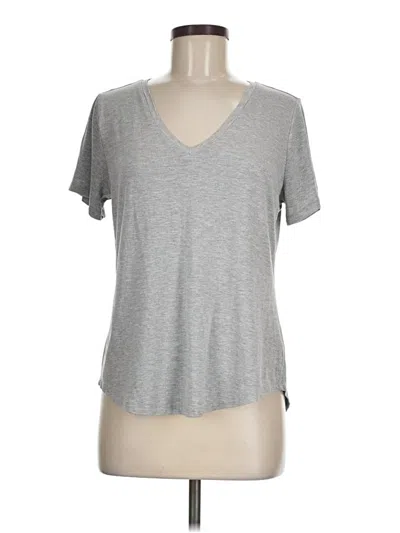 Pre-owned Old Navy Short Sleeve T-shirt In Gray