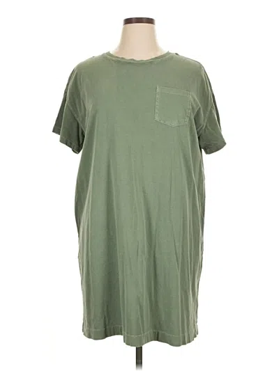 Pre-owned Old Navy Short Sleeve T-shirt In Green