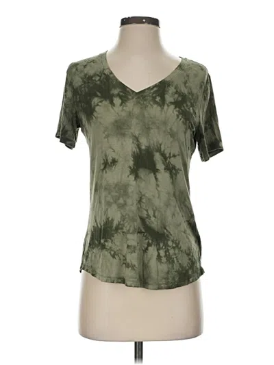 Pre-owned Old Navy Short Sleeve T-shirt In Green