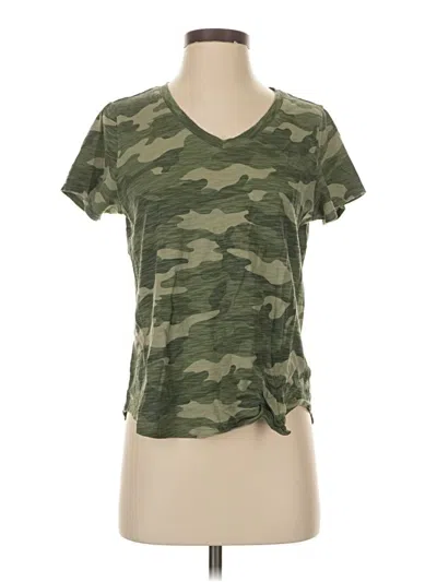 Pre-owned Old Navy Short Sleeve T-shirt In Green