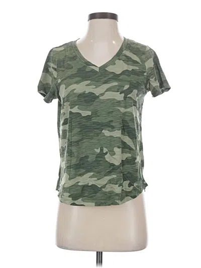 Pre-owned Old Navy Short Sleeve T-shirt In Green