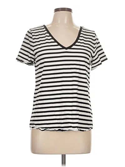 Pre-owned Old Navy Short Sleeve T-shirt In Ivory