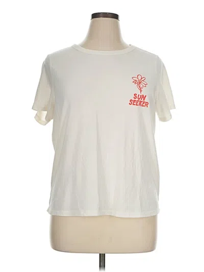 Pre-owned Old Navy Short Sleeve T-shirt In Ivory