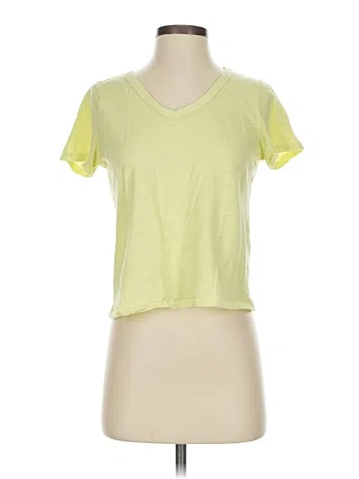 Pre-owned Old Navy Short Sleeve T-shirt In Yellow