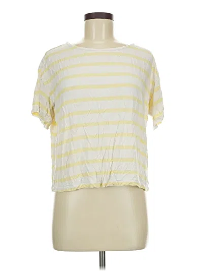 Pre-owned Old Navy Short Sleeve T-shirt In Yellow