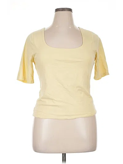 Pre-owned Old Navy Short Sleeve T-shirt In Yellow