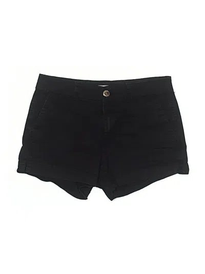 Pre-owned Old Navy Shorts In Black