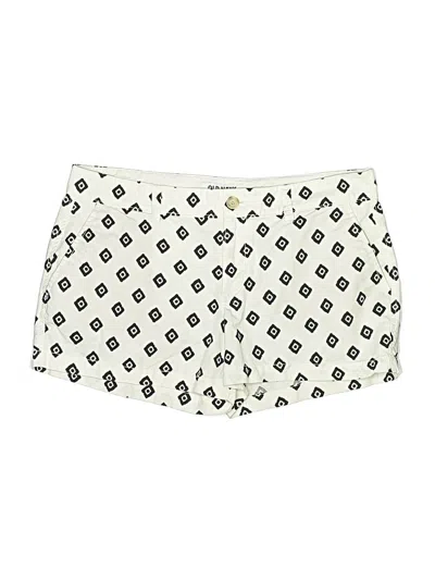 Pre-owned Old Navy Shorts In Ivory