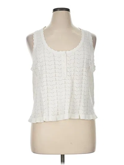 Pre-owned Old Navy Sleeveless Blouse In Ivory