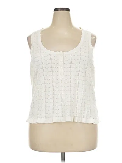 Old Navy Sleeveless Blouse In Ivory