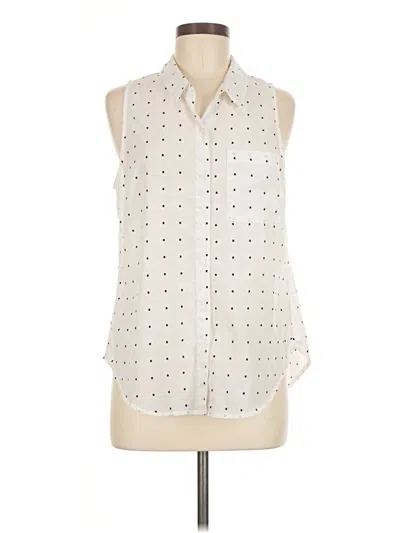 Pre-owned Old Navy Sleeveless Blouse In White