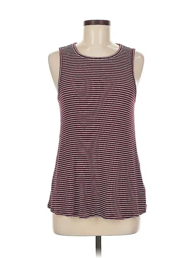 Pre-owned Old Navy Sleeveless T-shirt In Burgundy