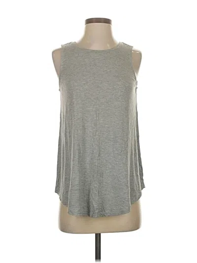 Pre-owned Old Navy Sleeveless T-shirt In Gray