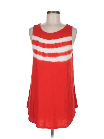 Pre-owned Old Navy Sleeveless T-shirt In Red