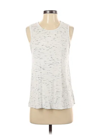 Pre-owned Old Navy Sleeveless T-shirt In Silver