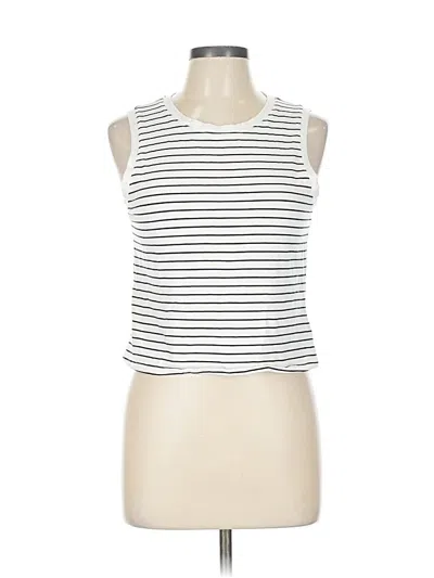 Pre-owned Old Navy Sleeveless T-shirt In White
