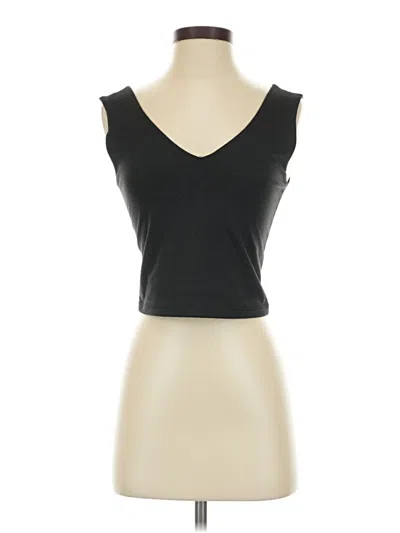 Pre-owned Old Navy Sleeveless T-shirt In Black