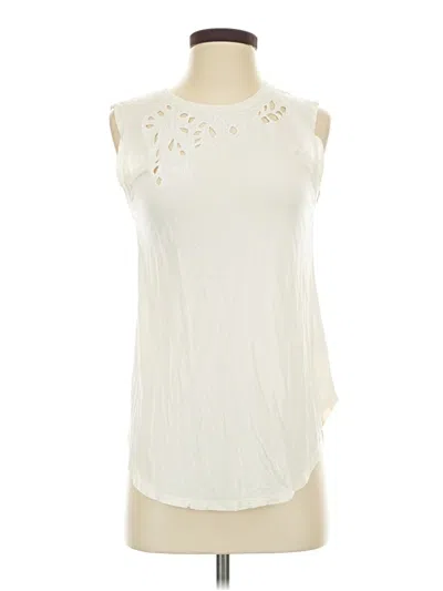 Pre-owned Old Navy Sleeveless T-shirt In Ivory