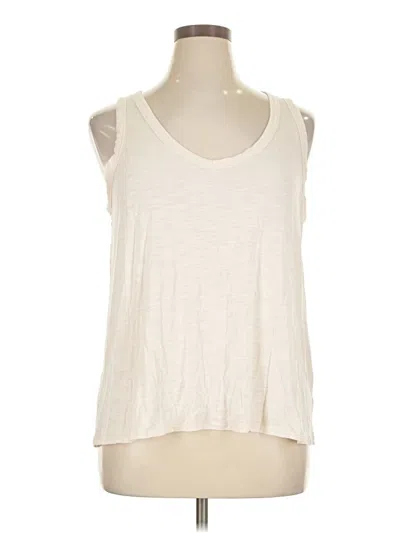 Pre-owned Old Navy Sleeveless T-shirt In Ivory