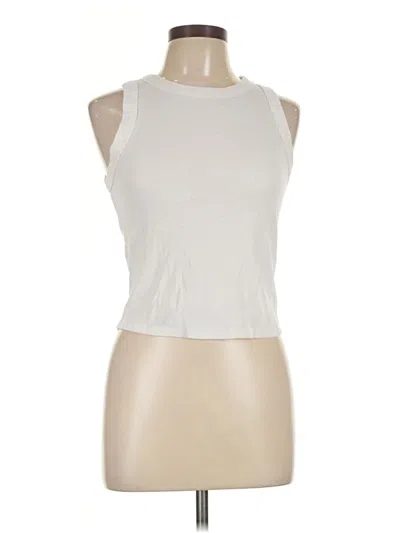 Pre-owned Old Navy Sleeveless T-shirt In Ivory