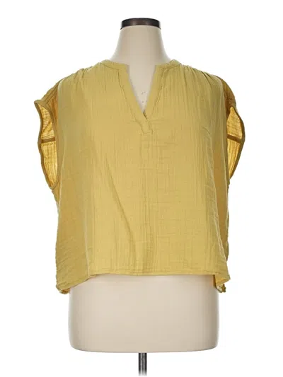 Old Navy Sleeveless T-shirt In Yellow