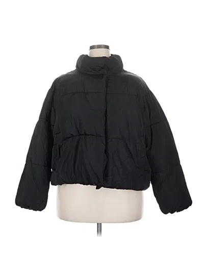 Pre-owned Old Navy Snow Jacket In Black