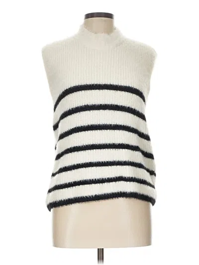Pre-owned Old Navy Sweater Vest In Ivory