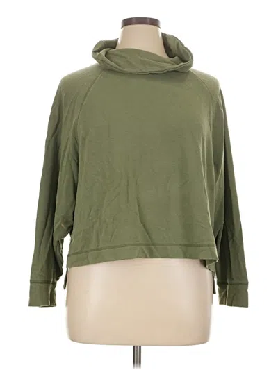 Pre-owned Old Navy Sweatshirt In Green