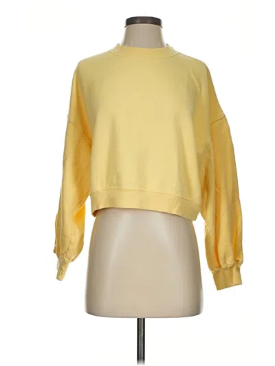 Pre-owned Old Navy Sweatshirt In Yellow