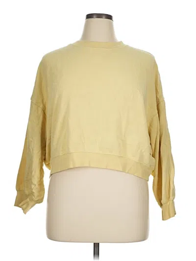 Pre-owned Old Navy Sweatshirt In Yellow