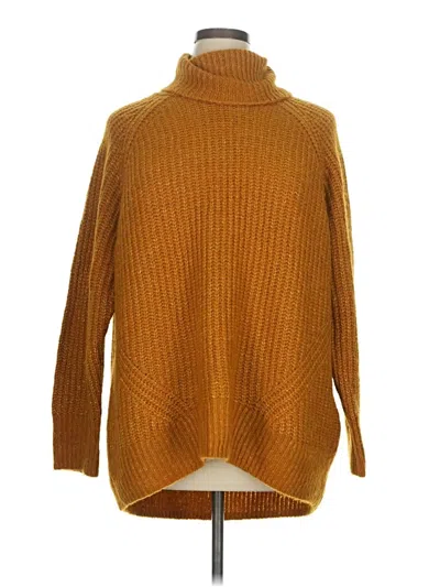 Pre-owned Old Navy Turtleneck Sweater In Gold