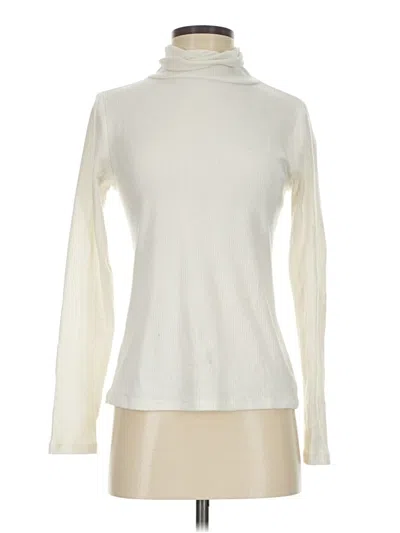 Pre-owned Old Navy Turtleneck Sweater In Ivory