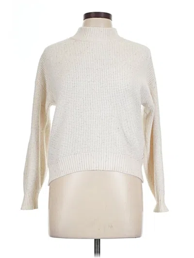 Pre-owned Old Navy Turtleneck Sweater In Ivory