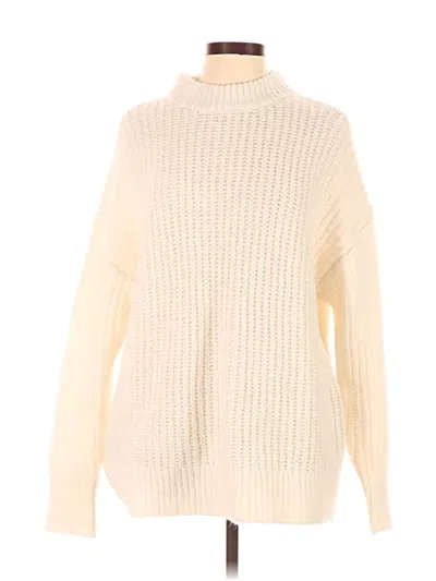Pre-owned Old Navy Turtleneck Sweater In Ivory