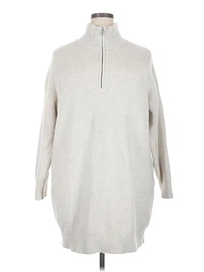 Pre-owned Old Navy Turtleneck Sweater In Silver