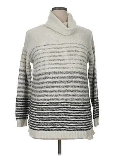Pre-owned Old Navy Turtleneck Sweater In Silver