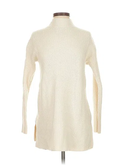 Pre-owned Old Navy Turtleneck Sweater In White