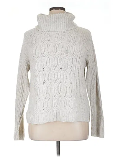 Pre-owned Old Navy Turtleneck Sweater In White