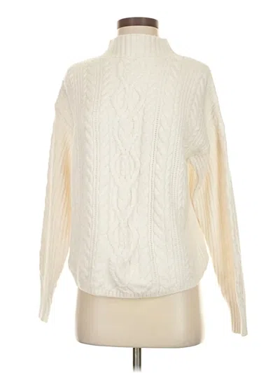 Pre-owned Old Navy Turtleneck Sweater In White