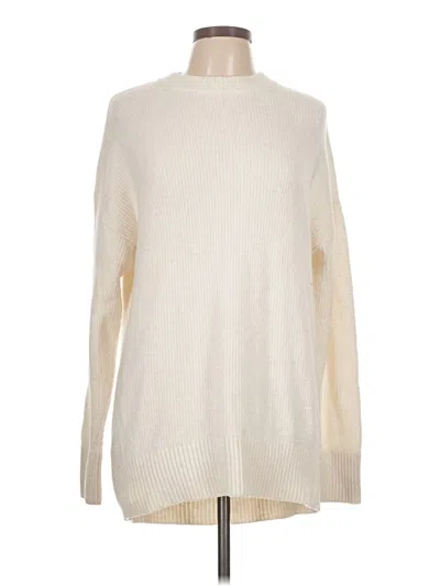 Pre-owned Old Navy Turtleneck Sweater In White