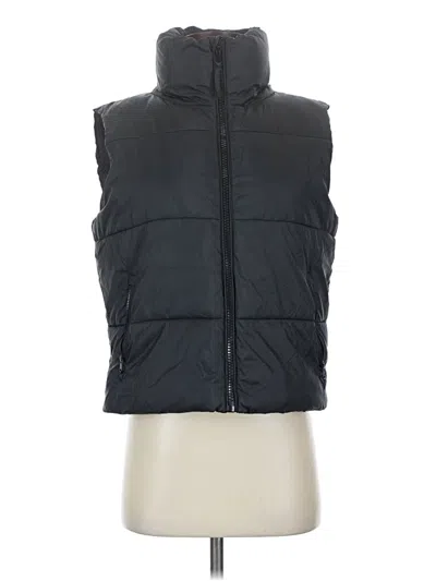 Pre-owned Old Navy Vest In Black