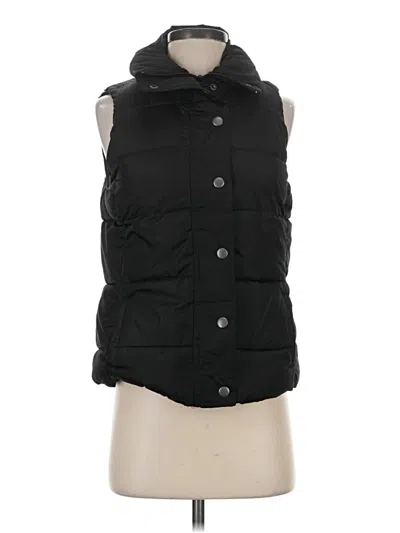 Pre-owned Old Navy Vest In Black