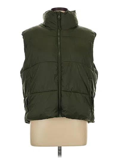 Pre-owned Old Navy Vest In Green