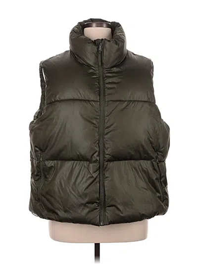 Pre-owned Old Navy Vest In Green
