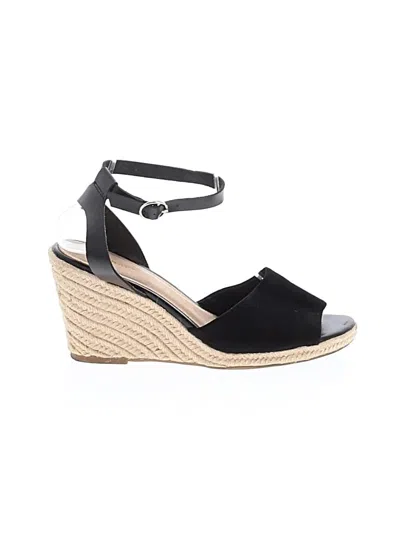 Pre-owned Old Navy Wedges In Black