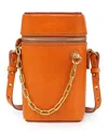 Old Trend Oranda Slim Crossbody In Caramel