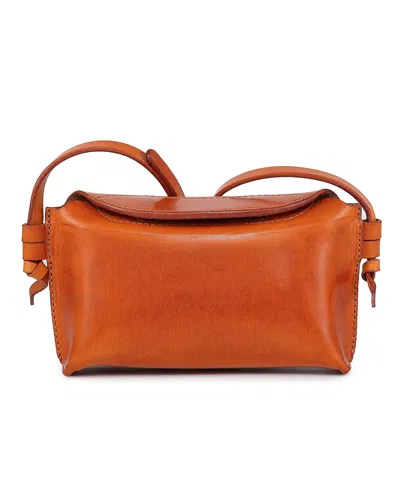 Old Trend Snapper Vintage Crossbody Bag In Caramel