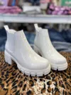 Olem Women's Camden Classic Bootie In White In White