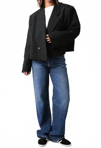 Olivaceous Cindy Cropped Blazer In Black
